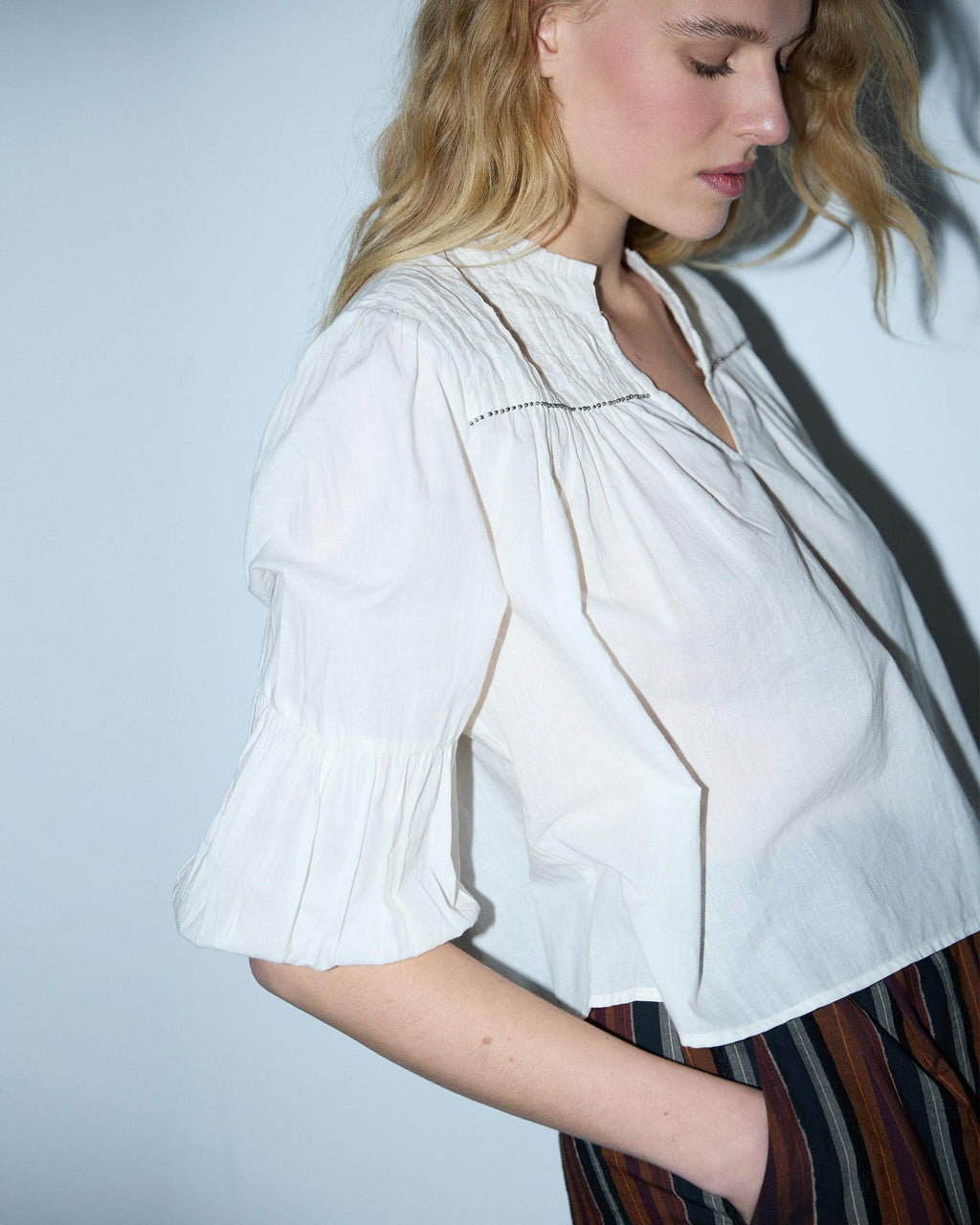 Blusa Jaretas Abalorios Blanca
