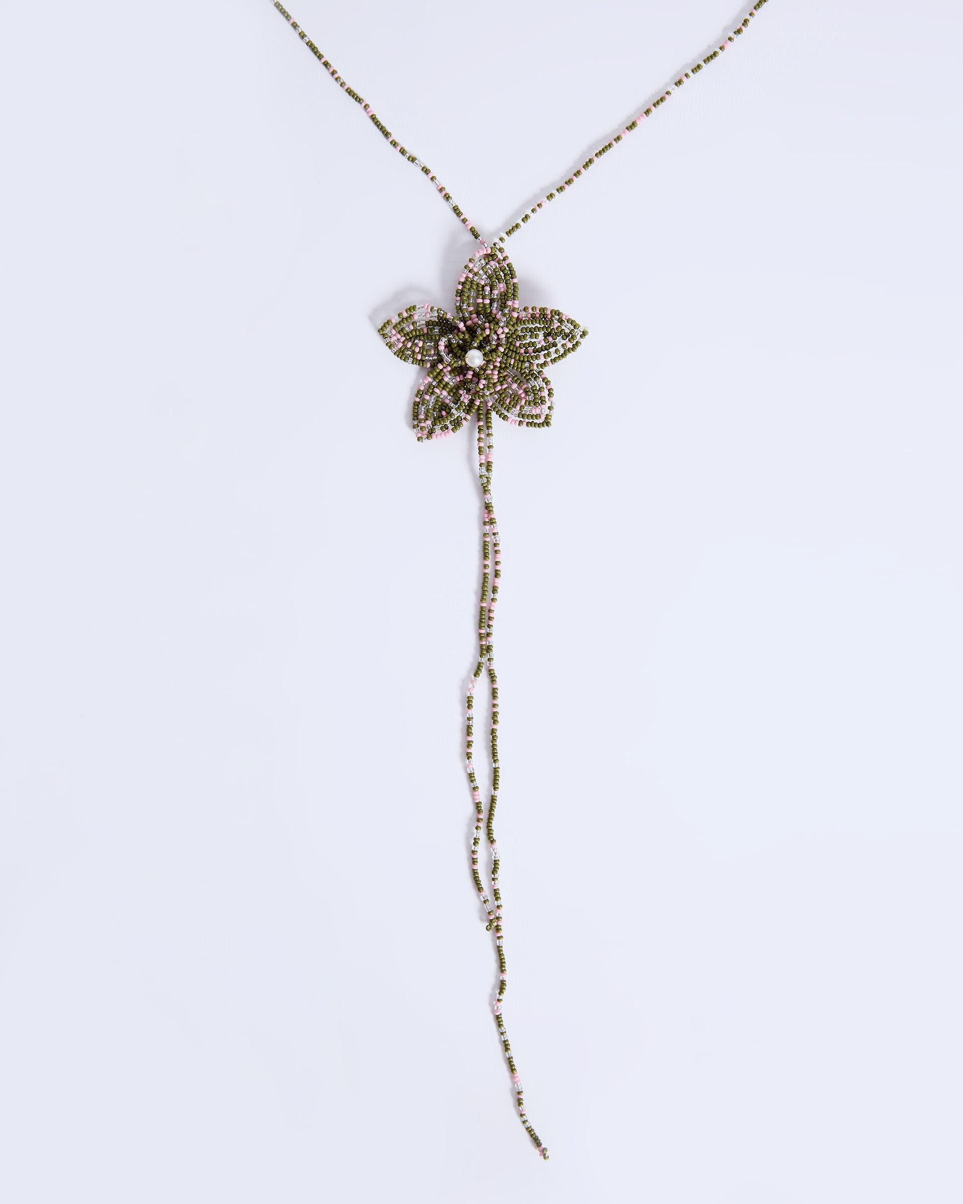 Collar Bolitas Flor Verde