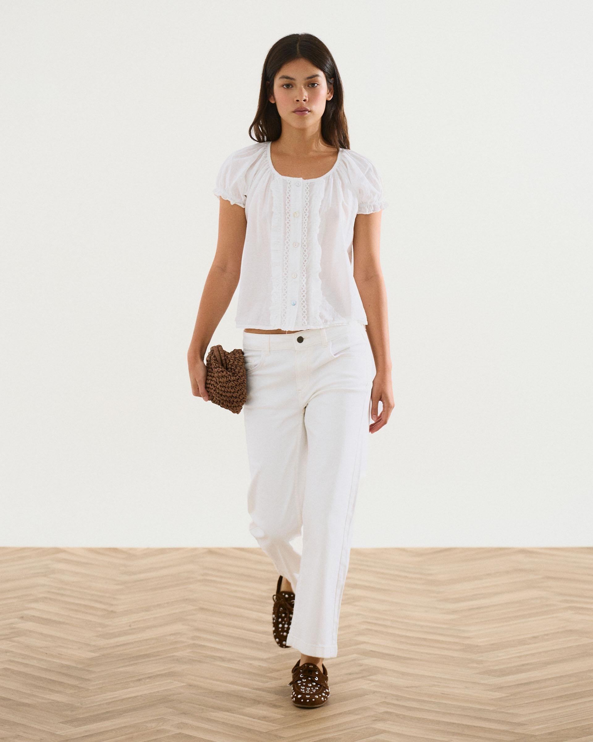 Blusa Botones Volantes Ondas Blanca