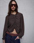 Blusa Fruncido Delantero Marrón