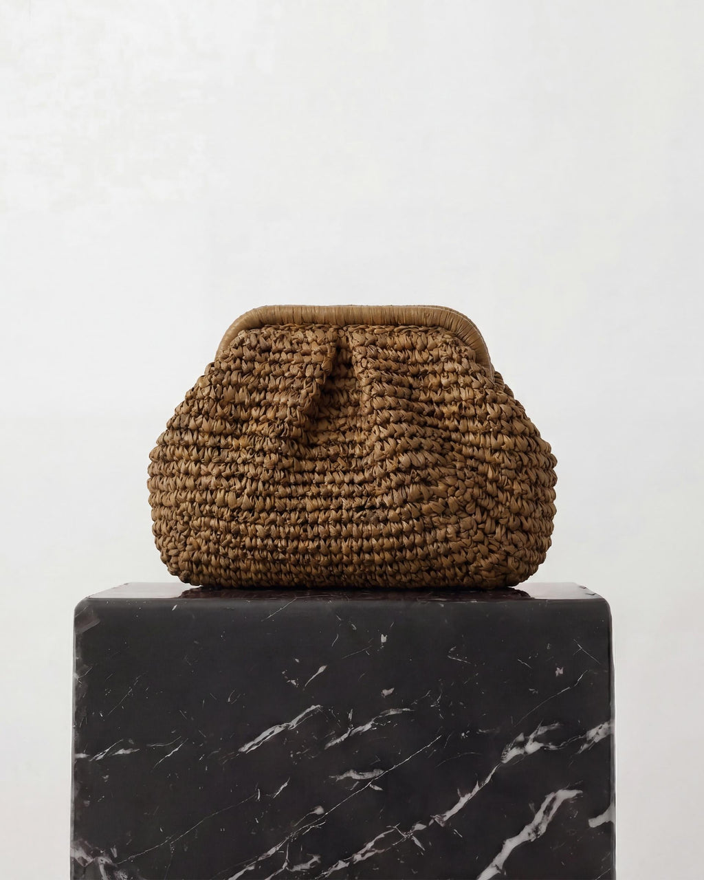 Bolso Mano Rafia Marrón