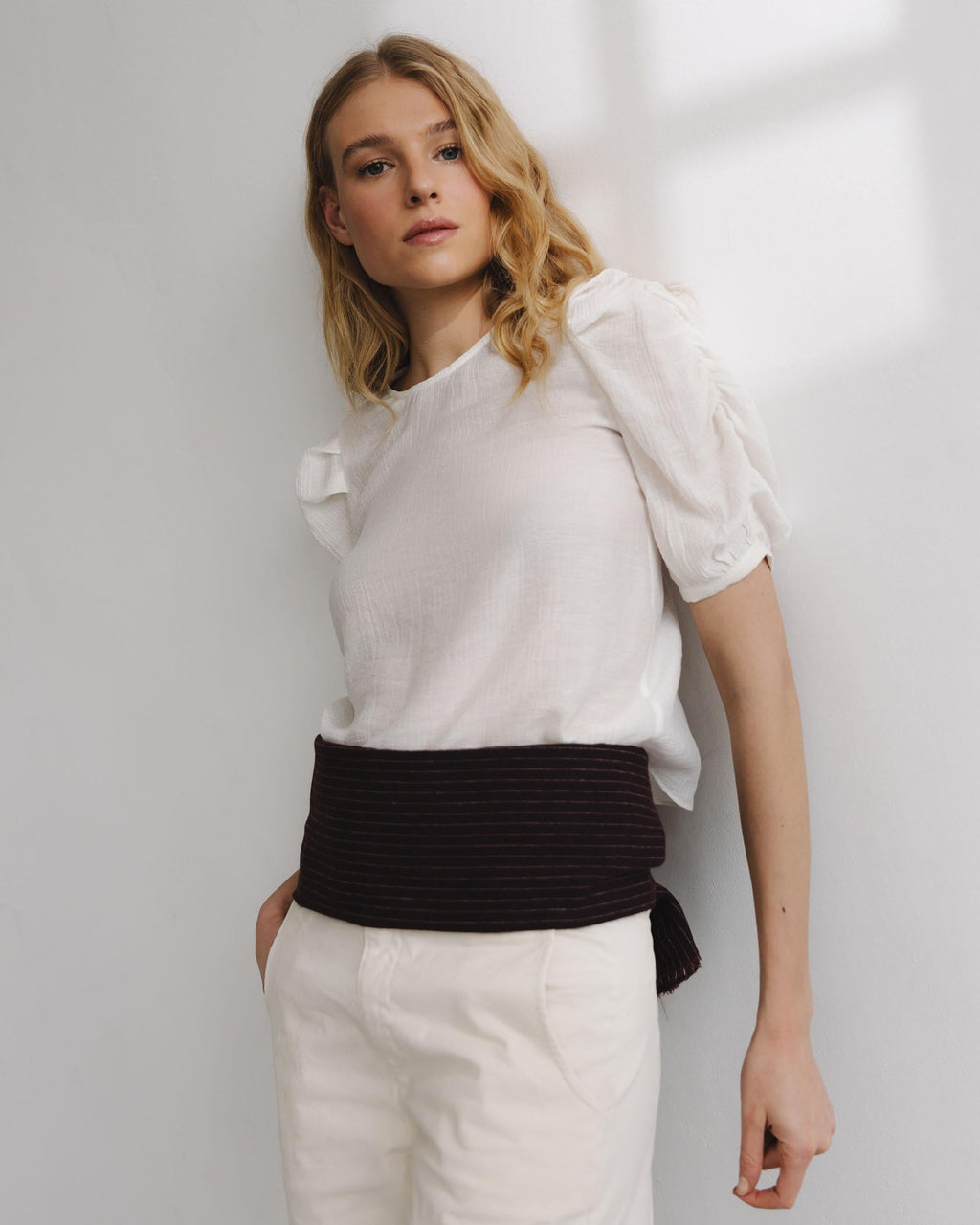Blusa Tejido Rustico Manga Abullonada Blanca