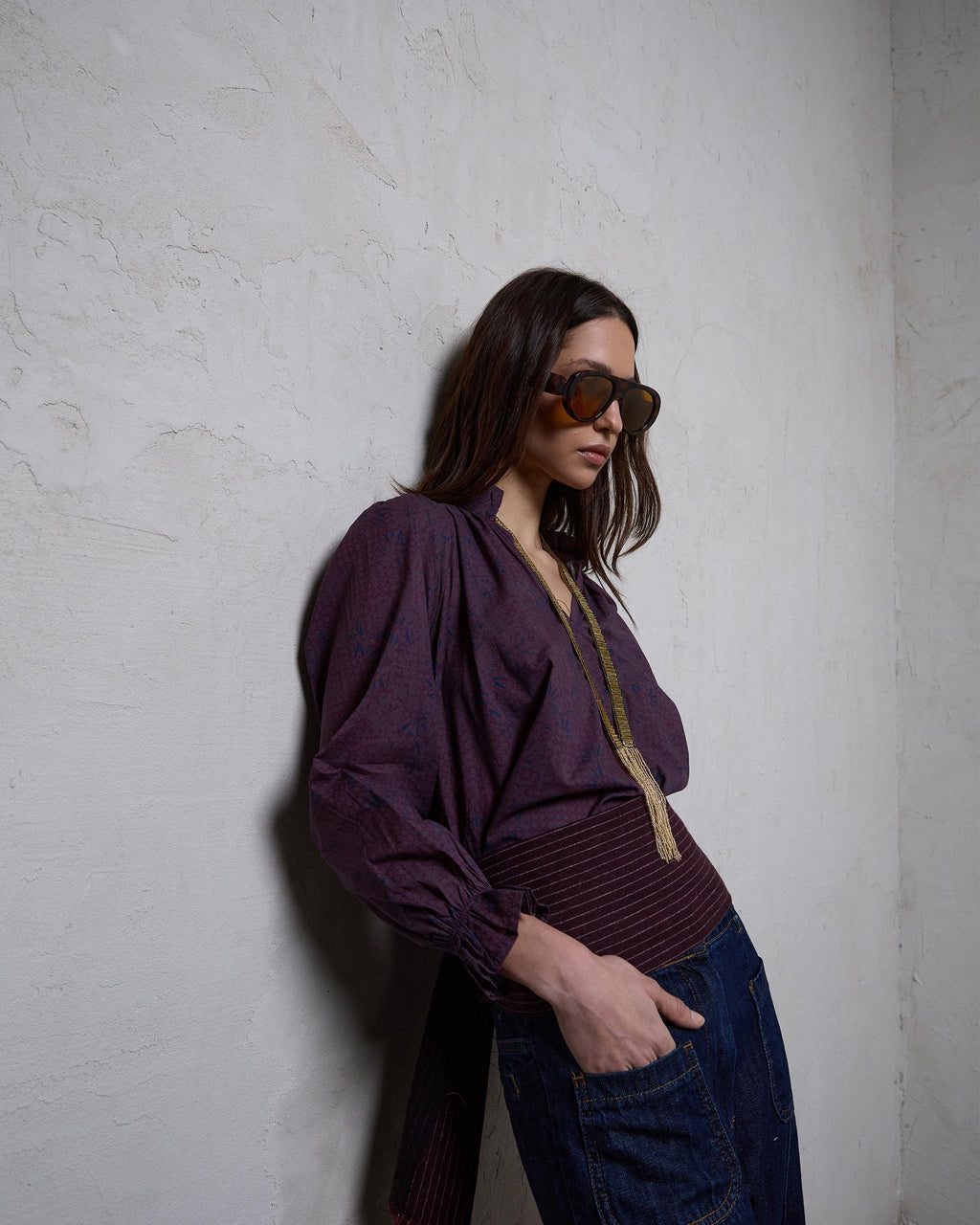 Blusa Escote Pico Estampada Morado