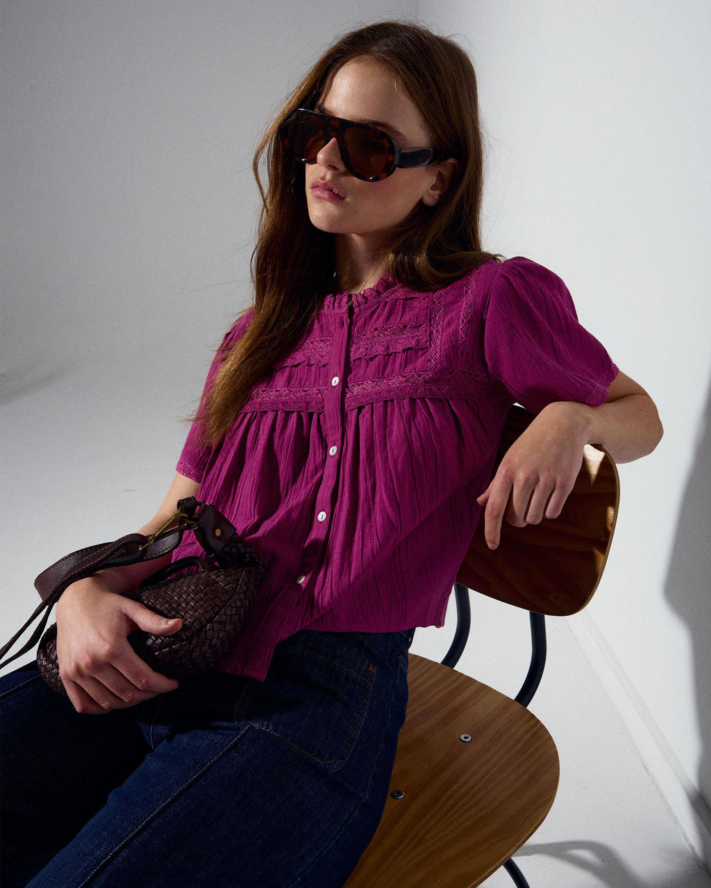 Blusa Puntillas Delanteras Botones Fucsia