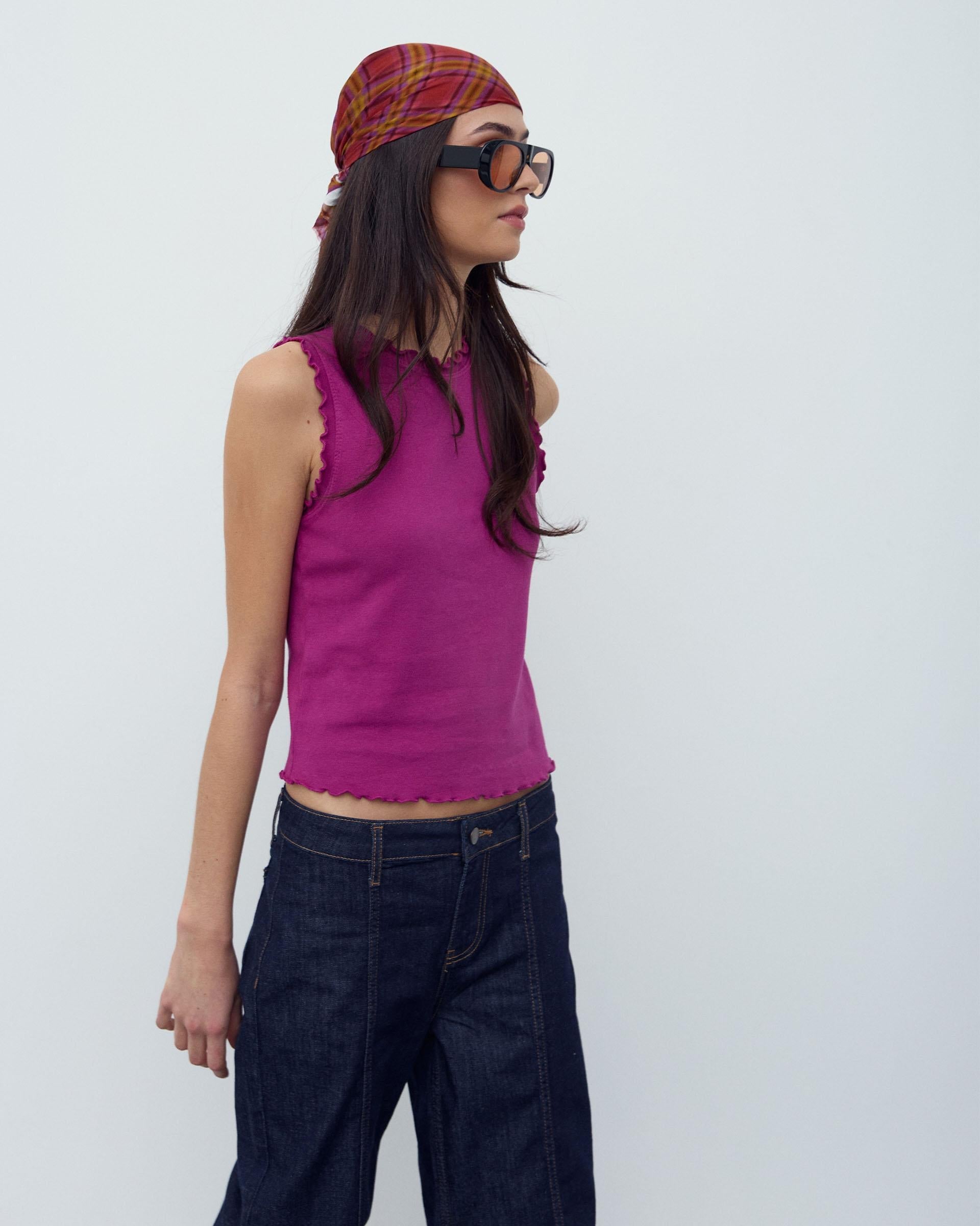 Camiseta Ribetes Ondulados Fucsia