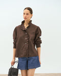 Blusa Cuello Subido Botones Volante Marrón