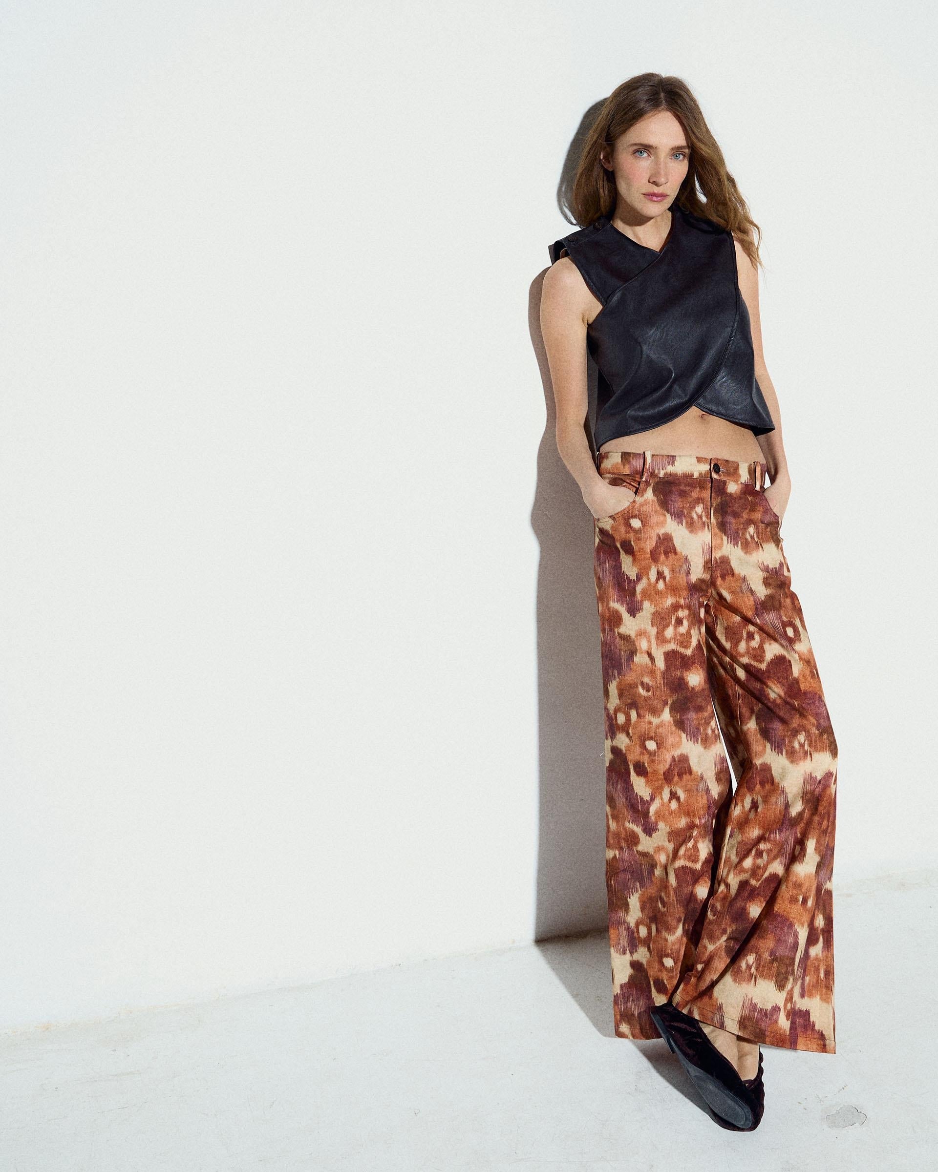 Pantalón Estampado Flores Manchas Naranja