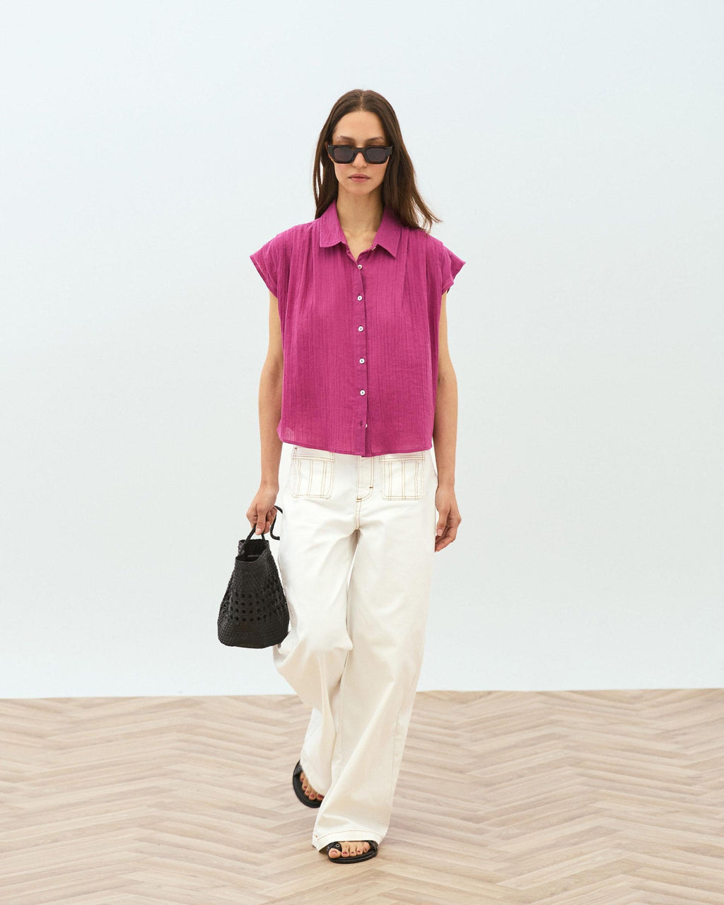 Camisa Sin Mangas Pliegues Fucsia