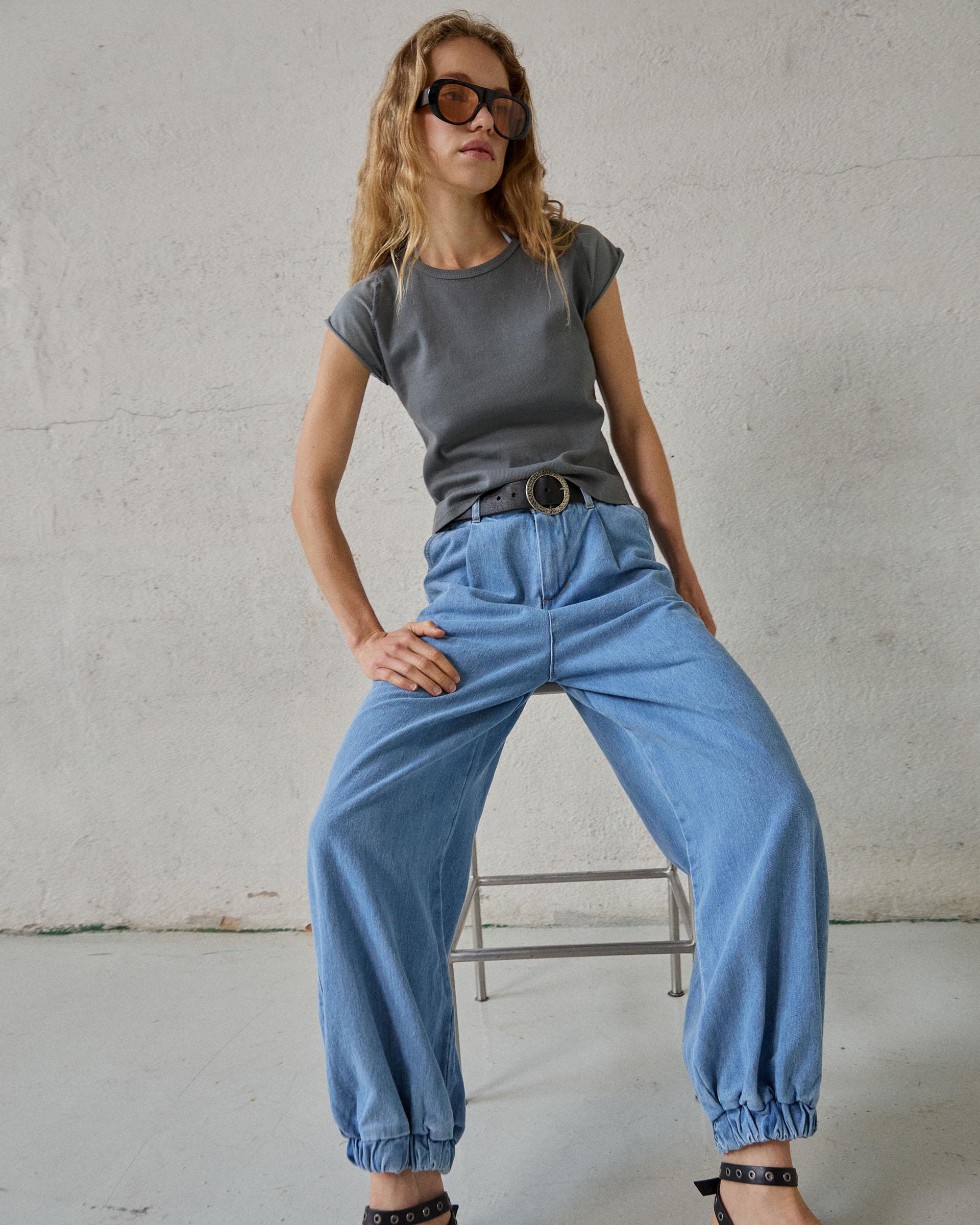 Jeans Bombacho Pinzas Azul
