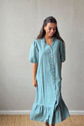 Vestido de botones tipo lino verde bonito