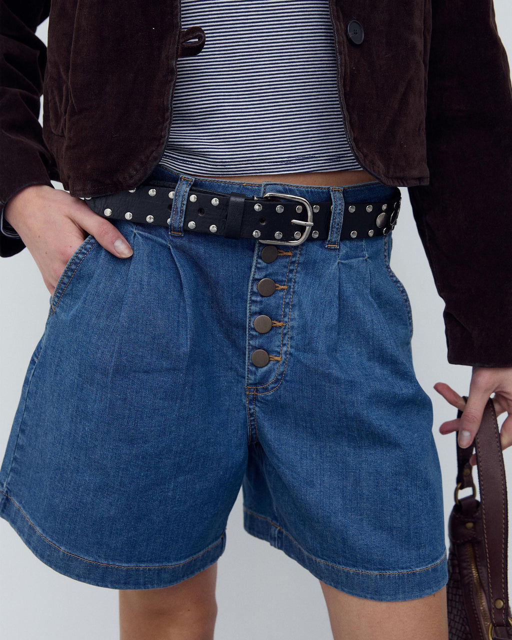 Bermudas Pinzas Azul Oscuro