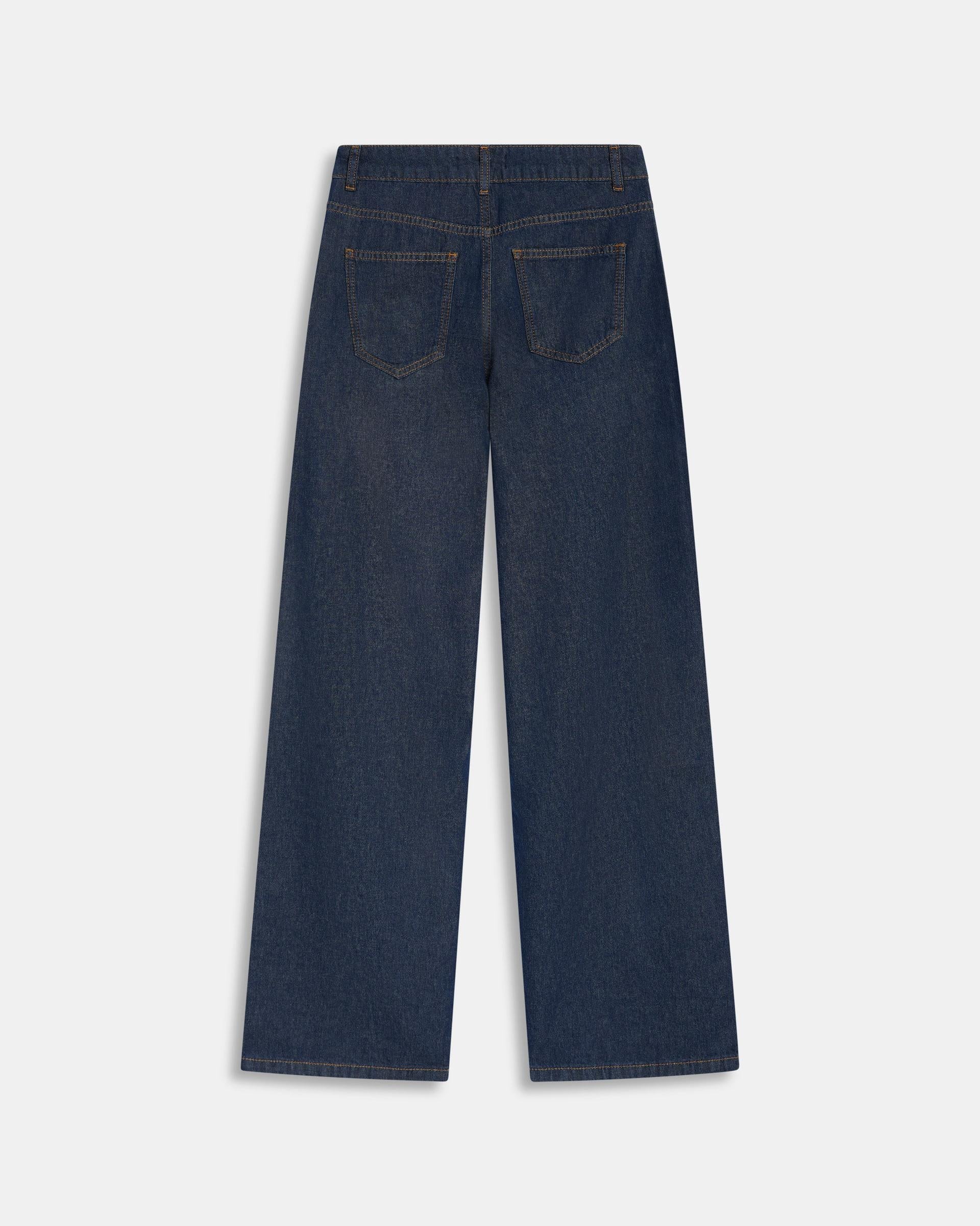 Jeans Bolsillos Pespuntes Contraste Azul Oscuro