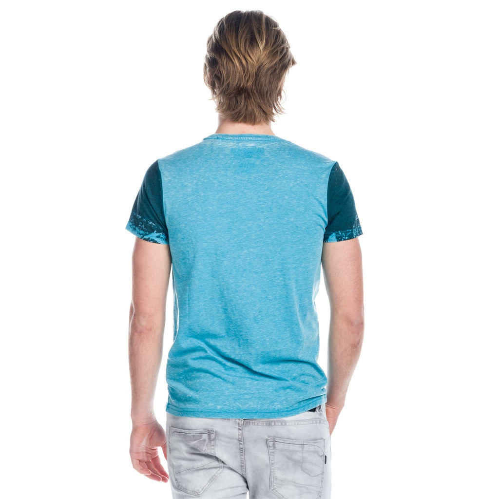 Camiseta Manga Corta Estampado Texto Degradado Hombre – Koroshi 1811MC02