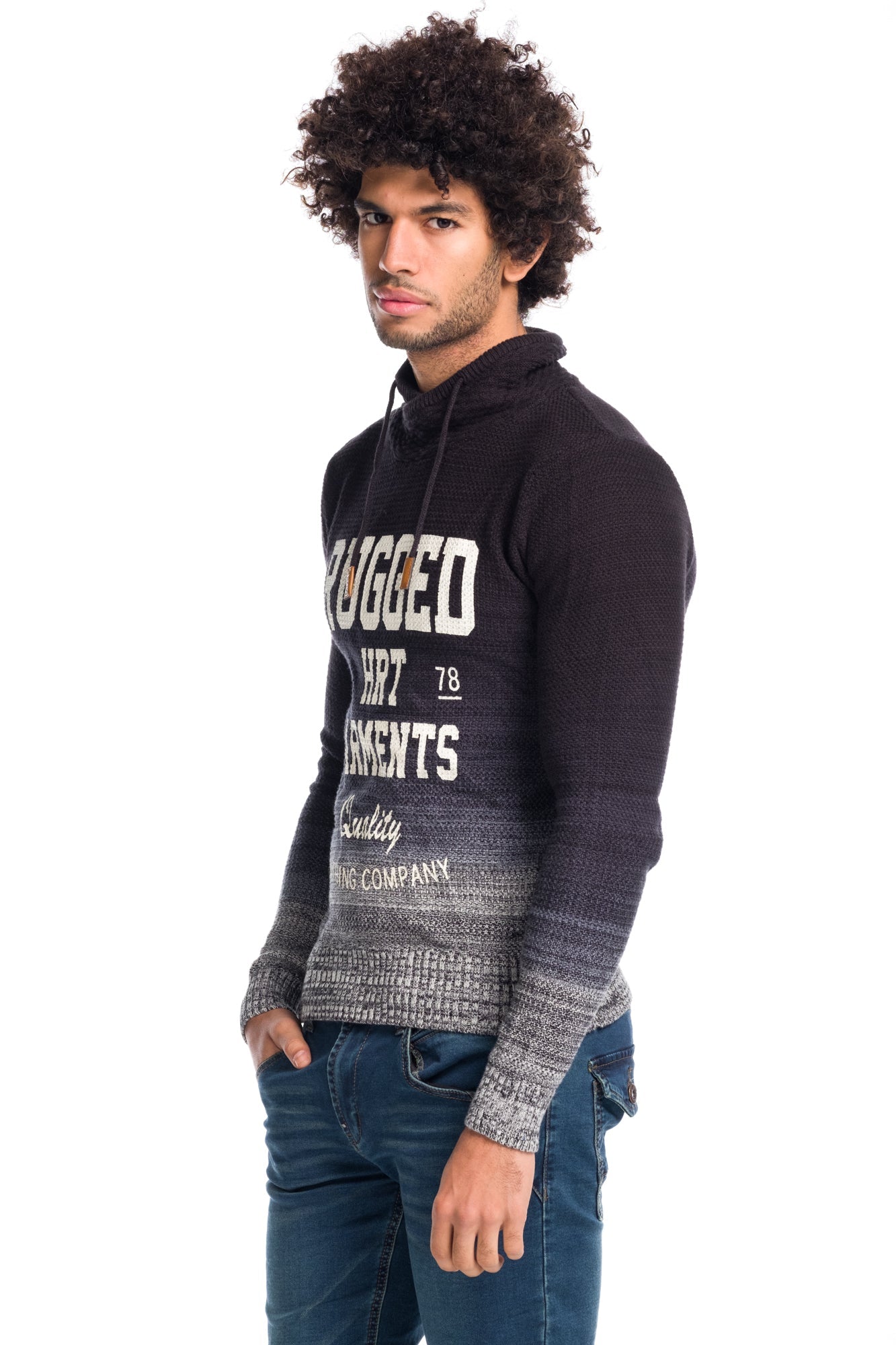 Jersey Hombre Punto Cuello Chimenea Degradado con Letras – Koroshi 1811TR07