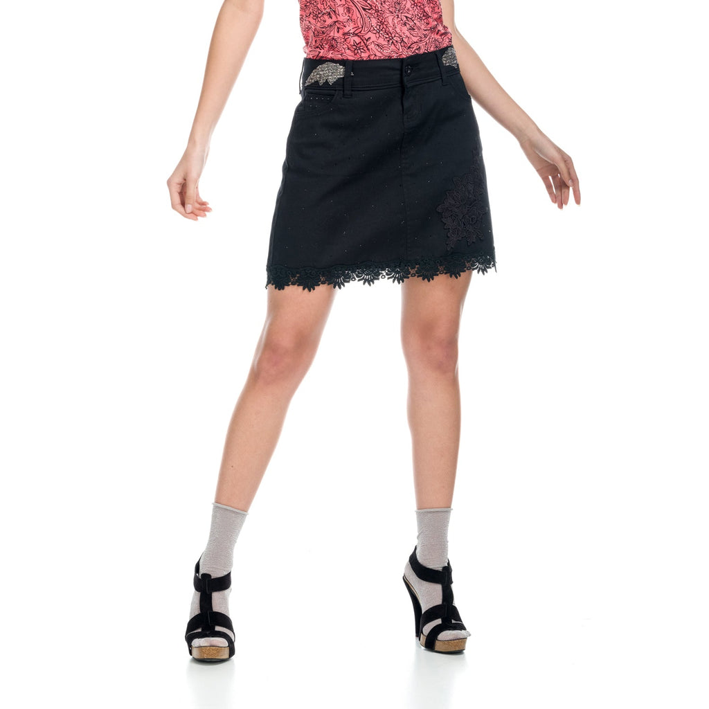 Falda Mini Mujer Bordada con Brillos y Puntilla – Koroshi Negro