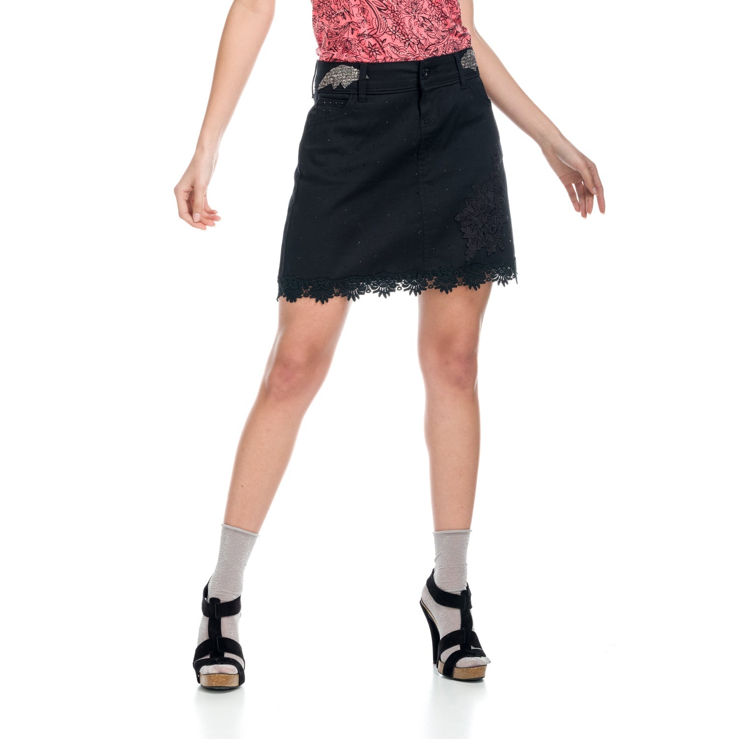 Falda Mini Mujer Bordada con Brillos y Puntilla – Koroshi Negro