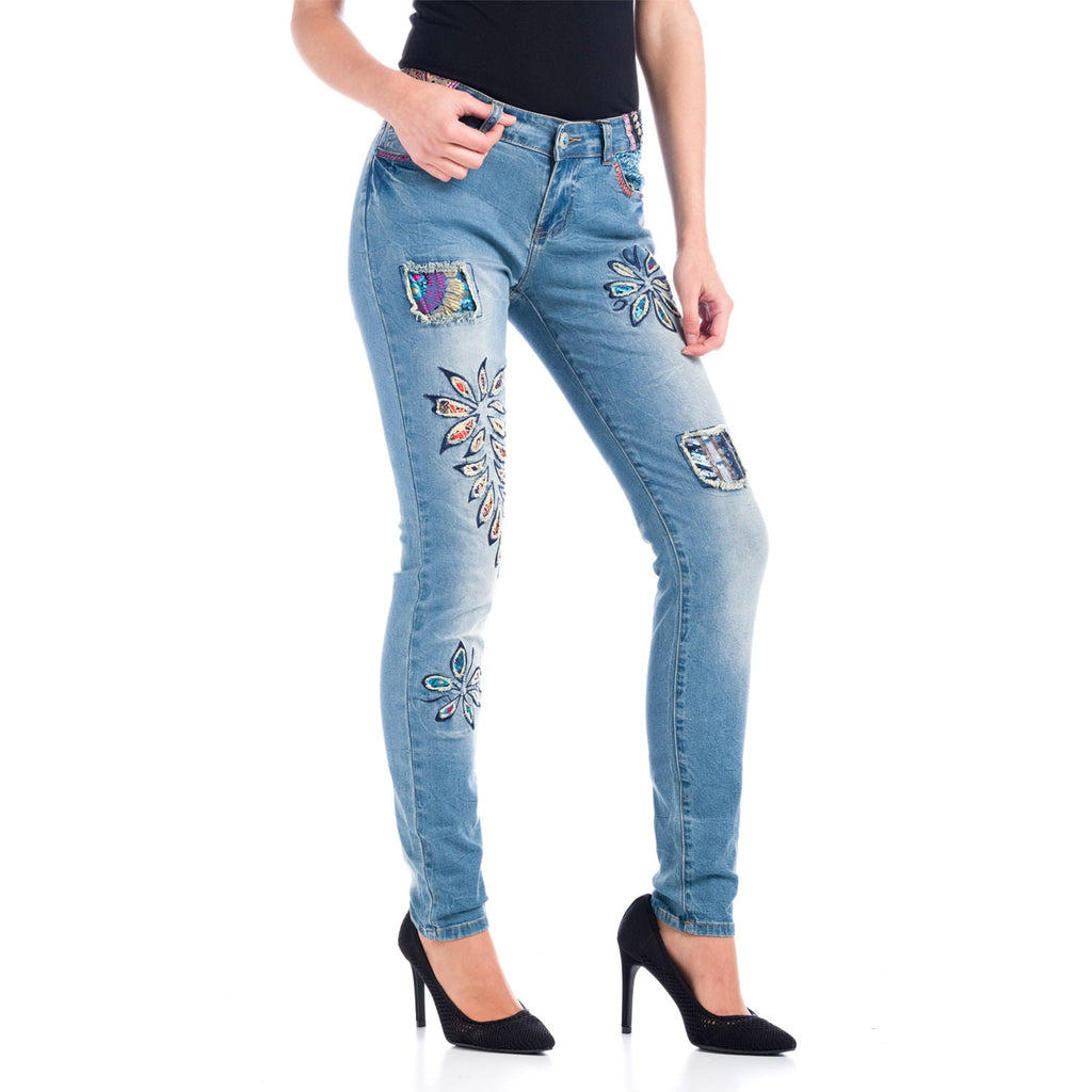 Pantalón Denim Pitillo Mujer con Flores Bordadas y Lentejuelas – Koroshi Azul Medio