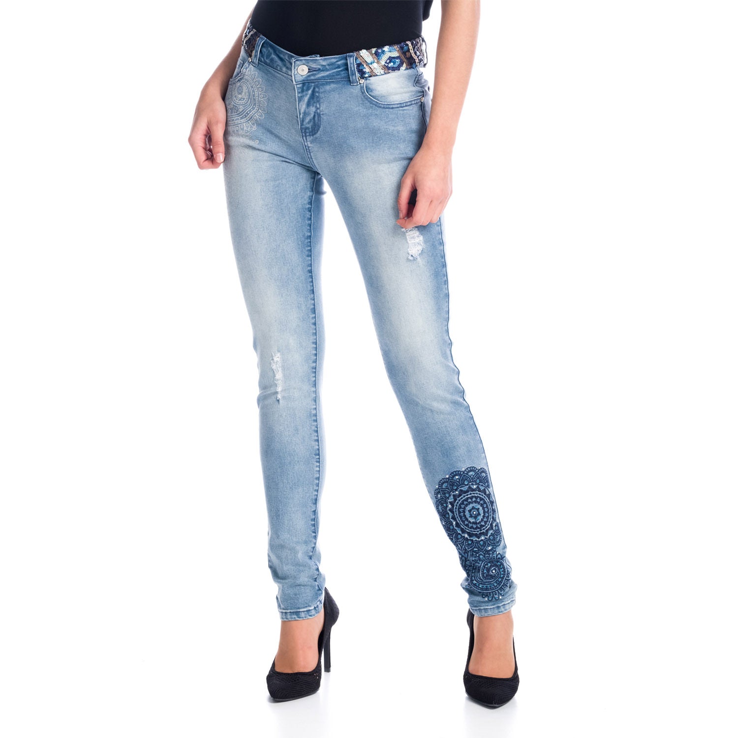 Pantalón Denim Pitillo Mujer con Bordado Mandala y Lentejuelas – Koroshi Azul Medio