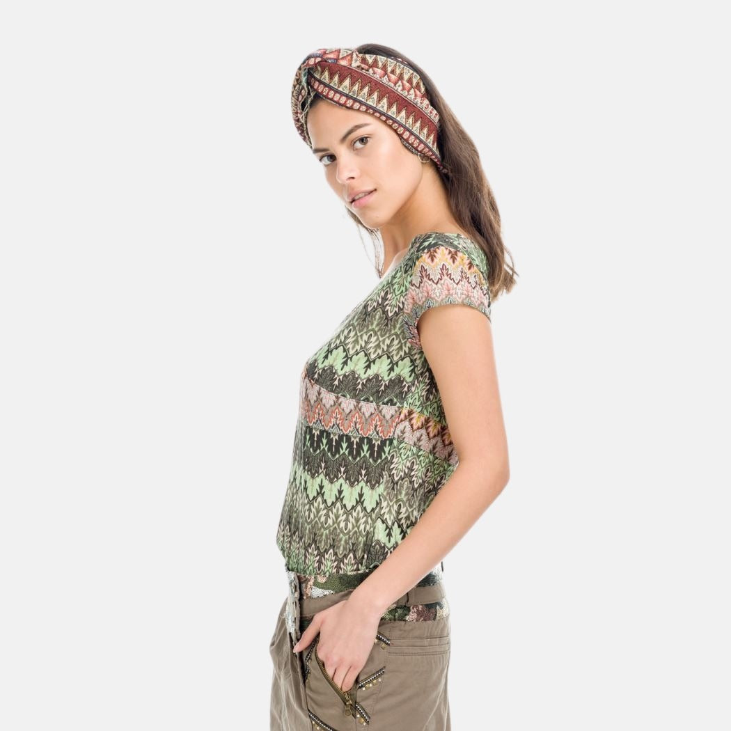 Top Manga Corta Mujer Cuello Pico Estampado Zigzag – Koroshi 1812TP31