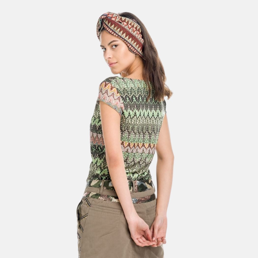 Top Manga Corta Mujer Cuello Pico Estampado Zigzag – Koroshi 1812TP31