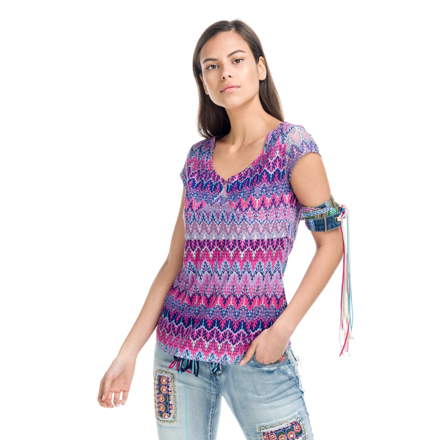Top Manga Corta Mujer Cuello Pico Estampado Zigzag – Koroshi 1812TP31