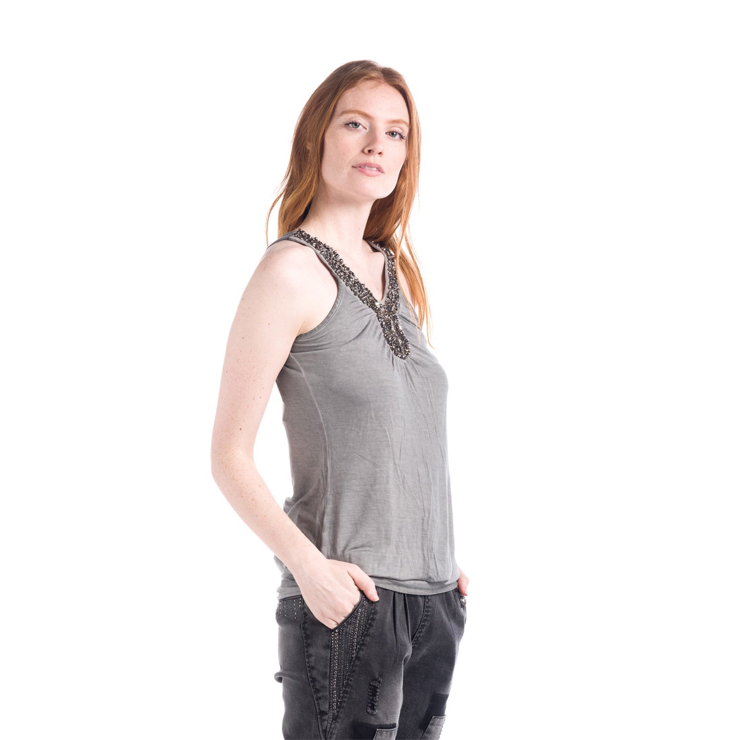 Top Mujer con Cuello de Abalorios y Bajo Elástico – Koroshi Gris