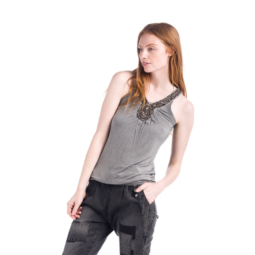 Top Mujer con Cuello de Abalorios y Bajo Elástico – Koroshi Gris