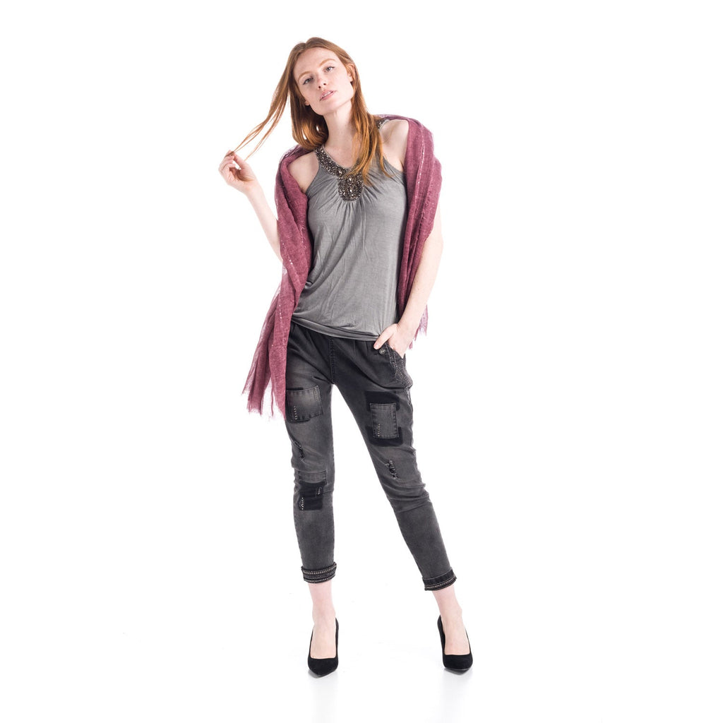 Top Mujer con Cuello de Abalorios y Bajo Elástico – Koroshi Gris