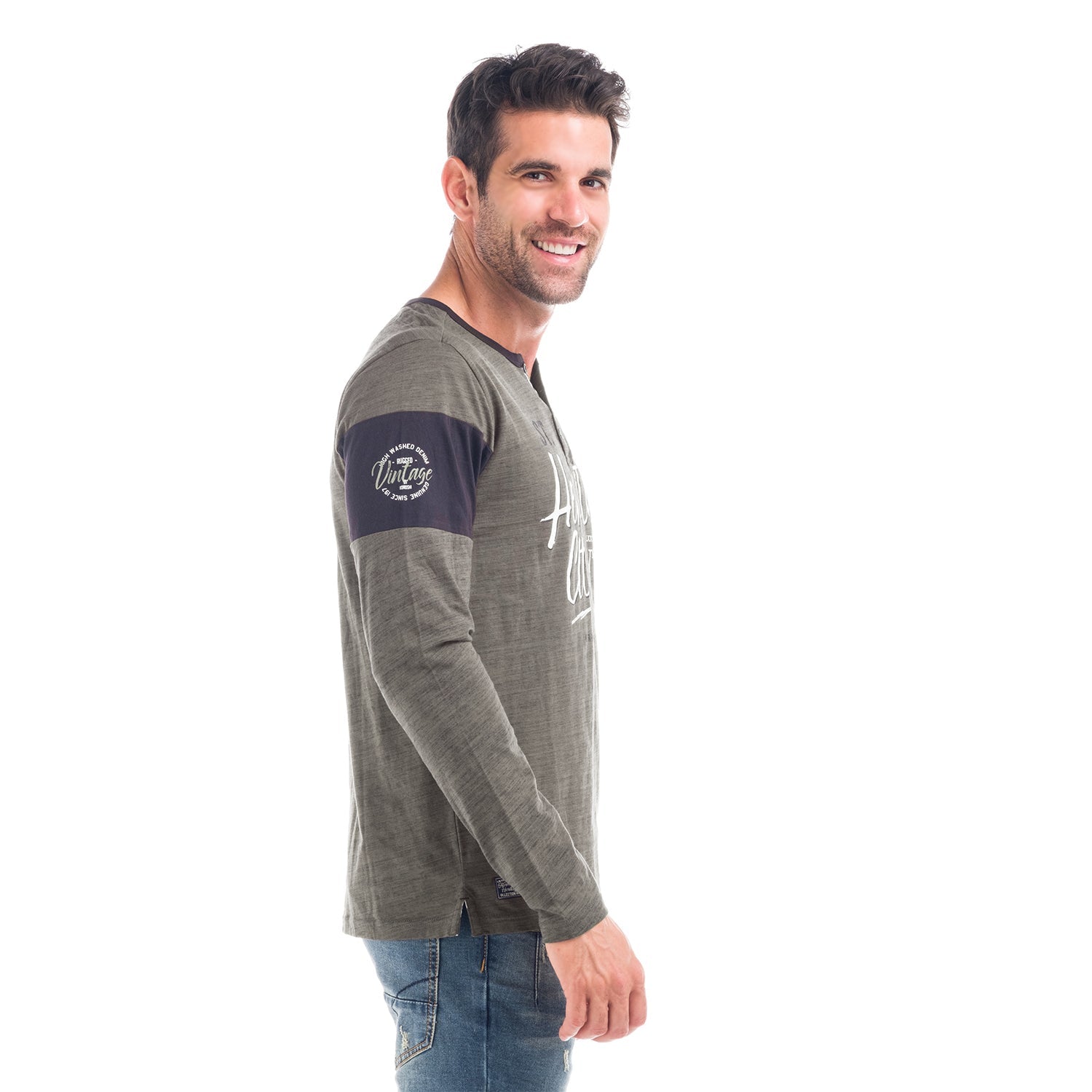 Camiseta Manga Larga Hombre Cuello Panadero Estampada – Koroshi 1821ML02