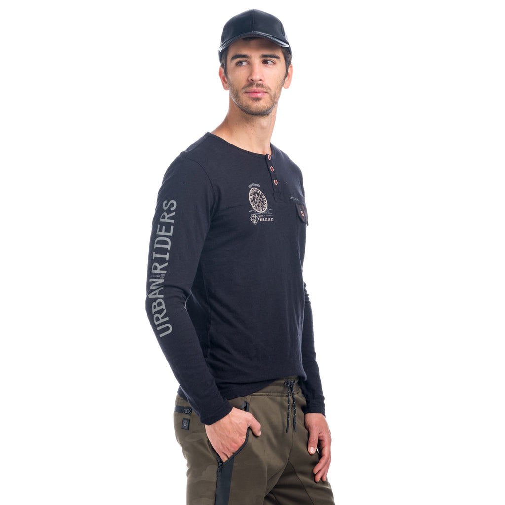 Camiseta Manga Larga Hombre Efecto Lavado Bolsillo y Escudo – Koroshi 1821ML14