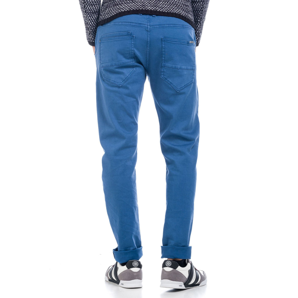 Pantalón Vaquero Slim Hombre Tiro Bajo – Koroshi 1821PT02