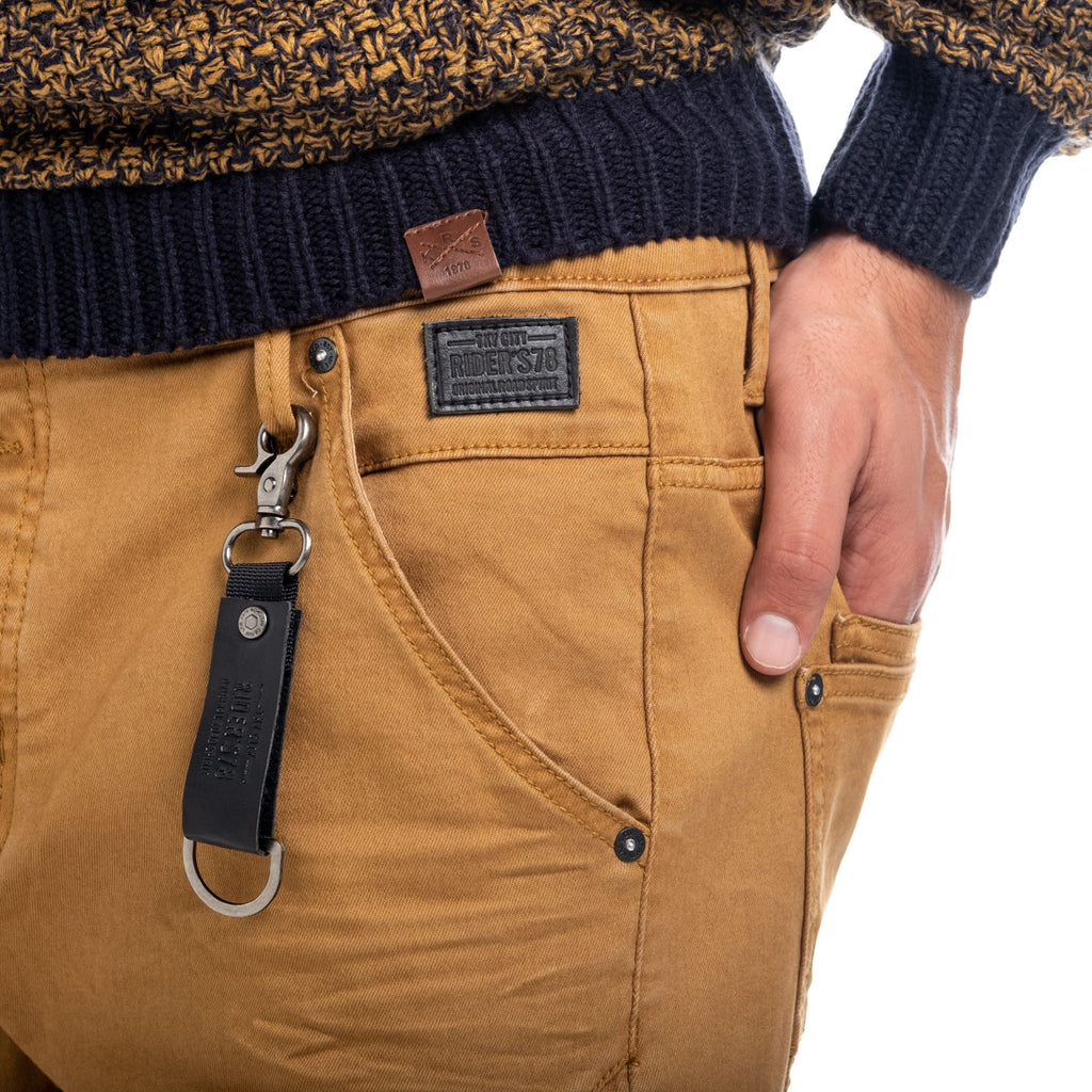 Pantalón Vaquero Slim Hombre Tiro Bajo – Koroshi 1821PT02