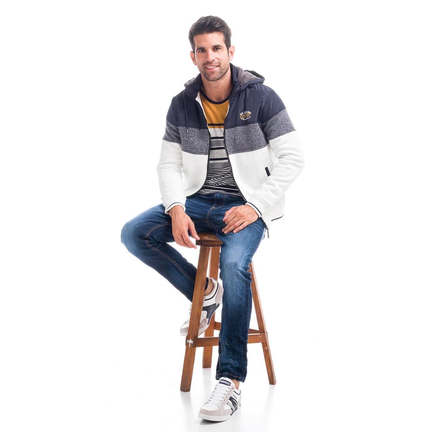 Vaqueros Slim Hombre Efecto Desgastado – Koroshi Azul Medio