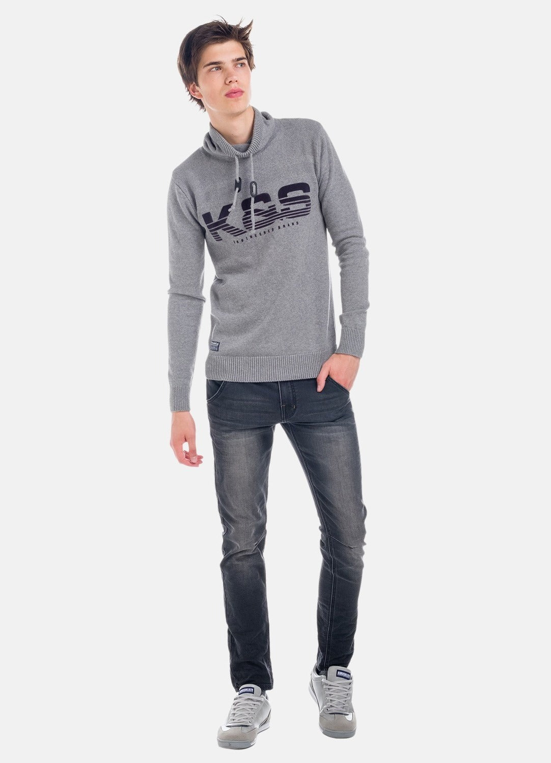 Jersey de Punto Hombre Cuello Chimenea con Letras – Koroshi 1821TR22