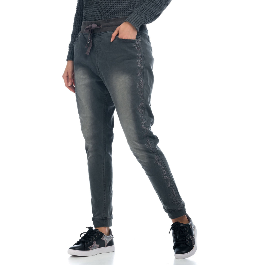 Pantalón Jogger Denim Mujer Banda Bordada – Koroshi Gris