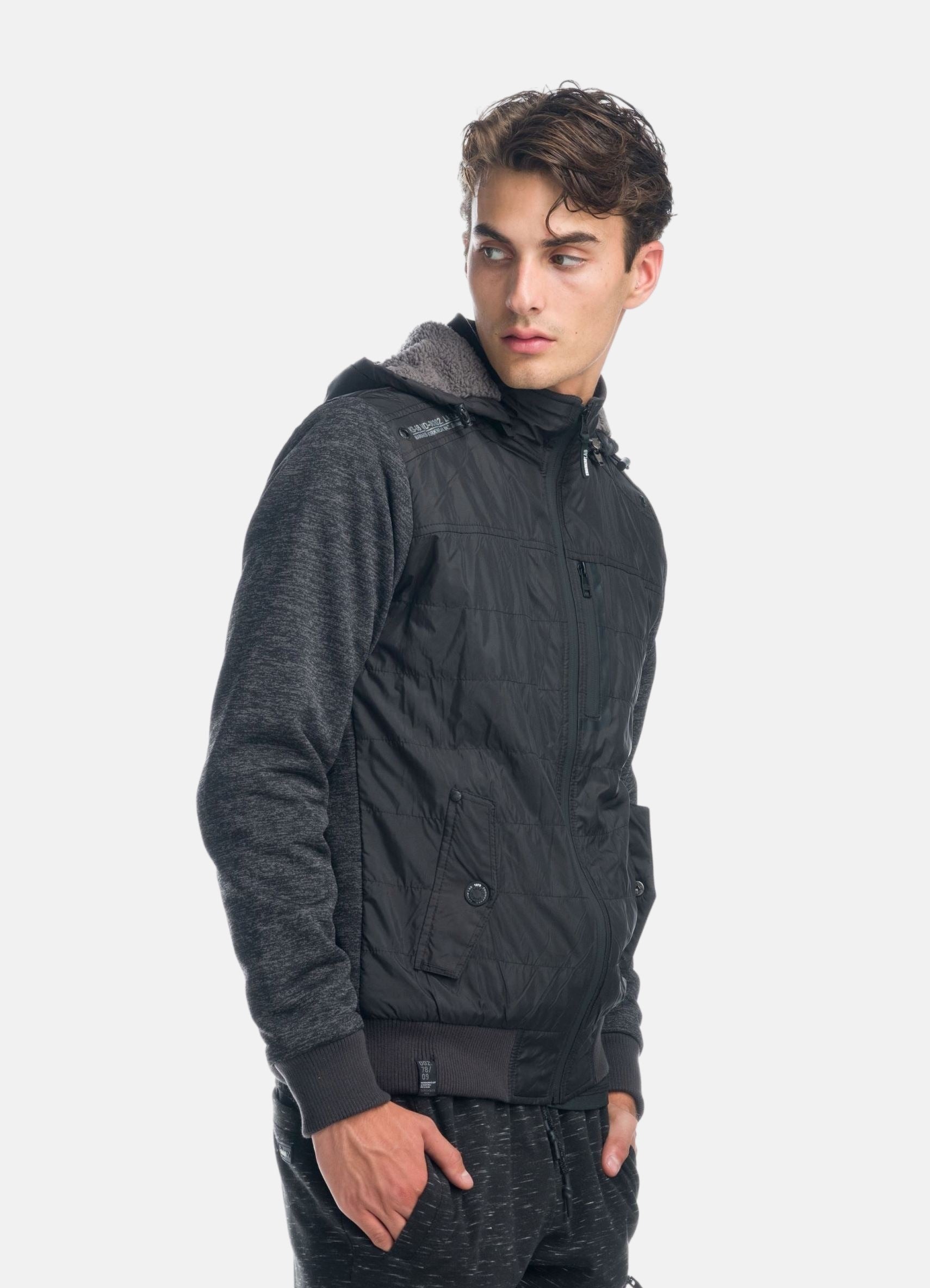 Chaqueta Hombre Capucha Desmontable Forro Borreguito – Koroshi Negro
