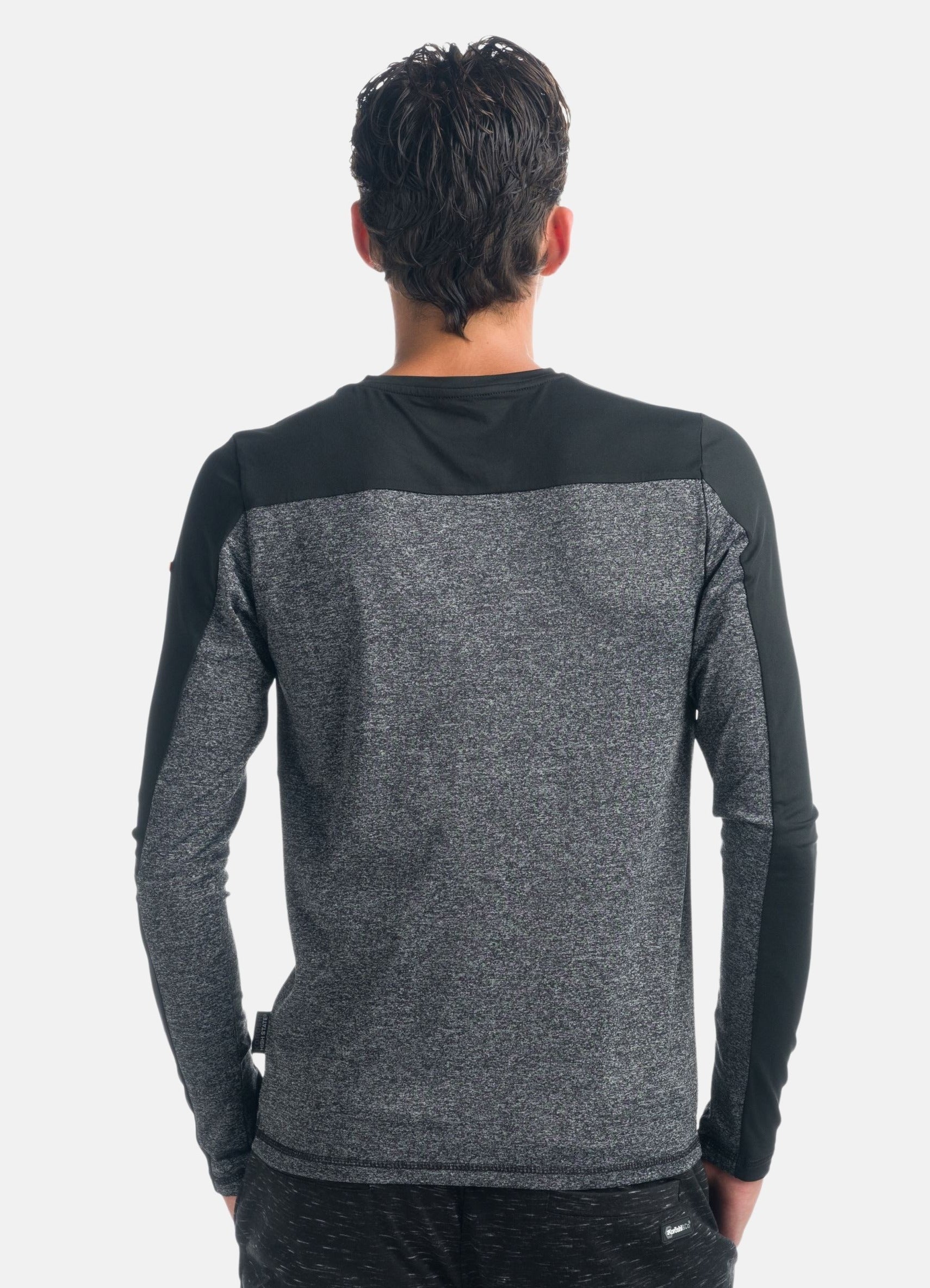 Camiseta Manga Larga Deportiva Hombre Cortes a Contraste – Koroshi 1921ML14