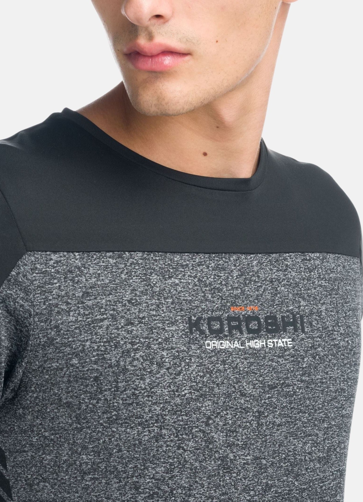 Camiseta Manga Larga Deportiva Hombre Cortes a Contraste – Koroshi 1921ML14