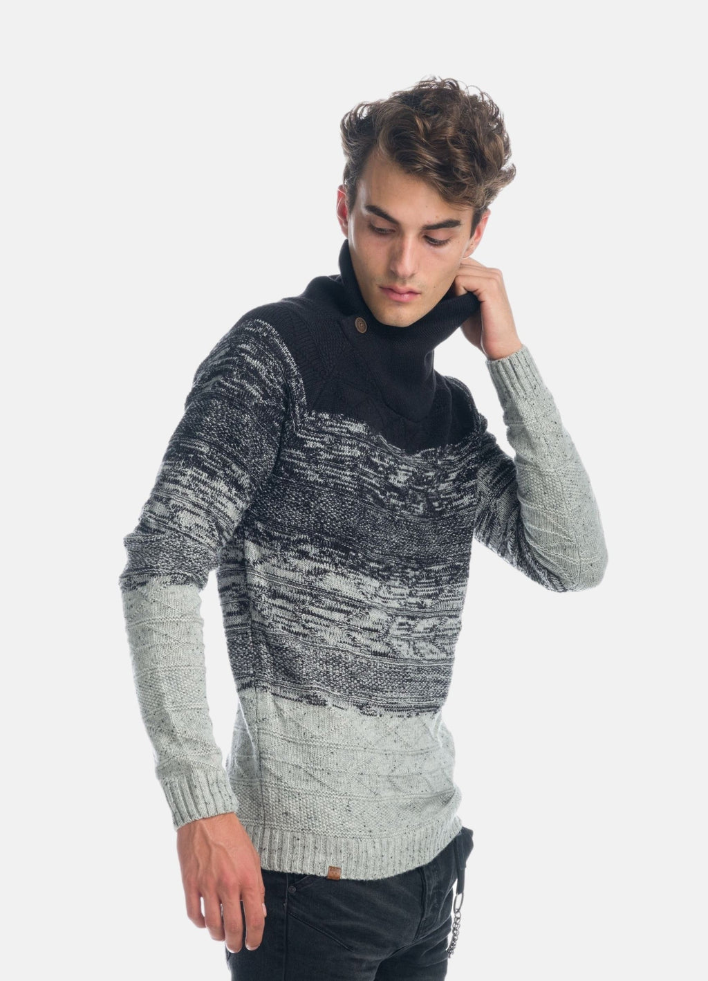 Jersey de Punto Degradado Hombre Cuello Alto Cruzado – Koroshi Negro