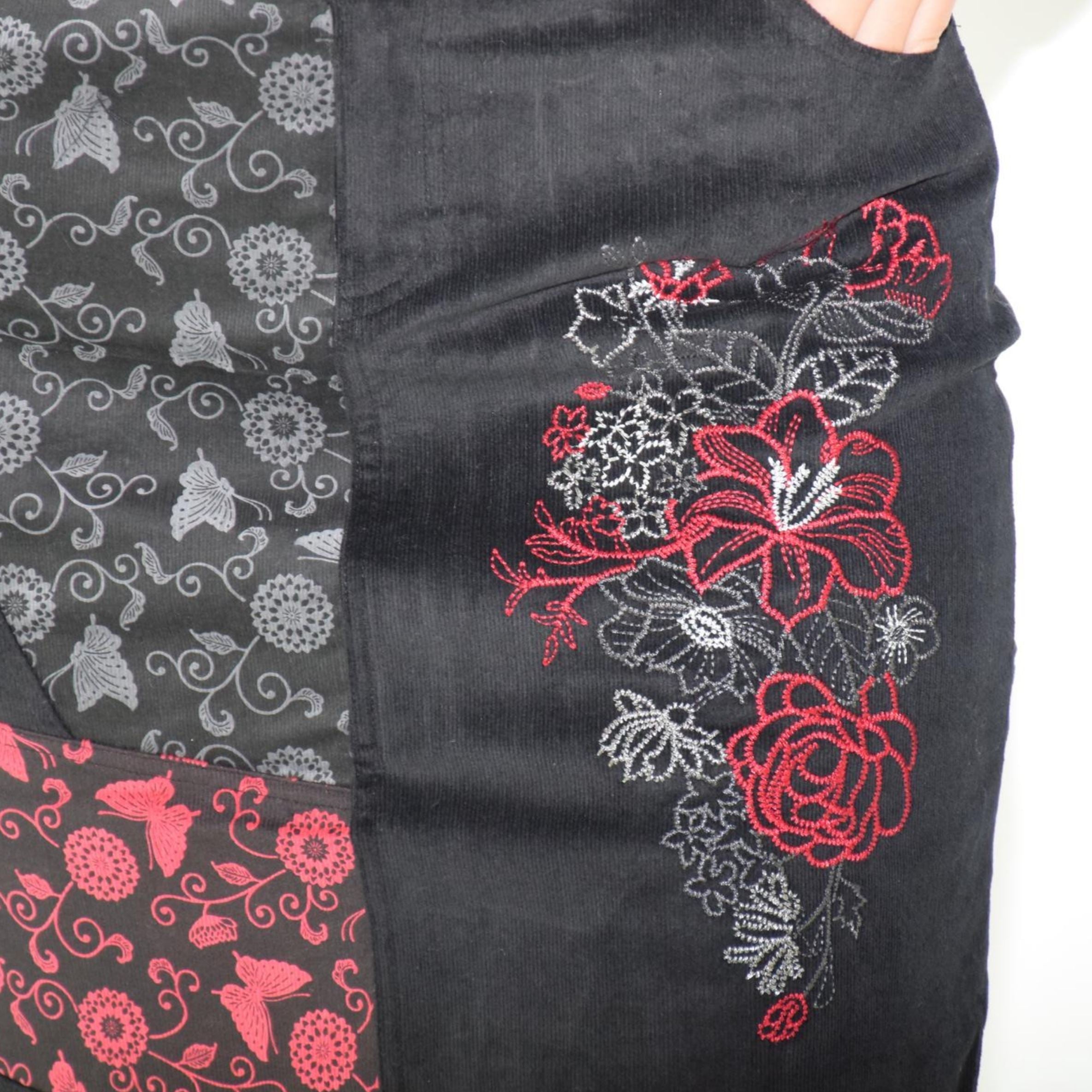Falda Recta Micropana Mujer Bordado Floral – Koroshi Negro
