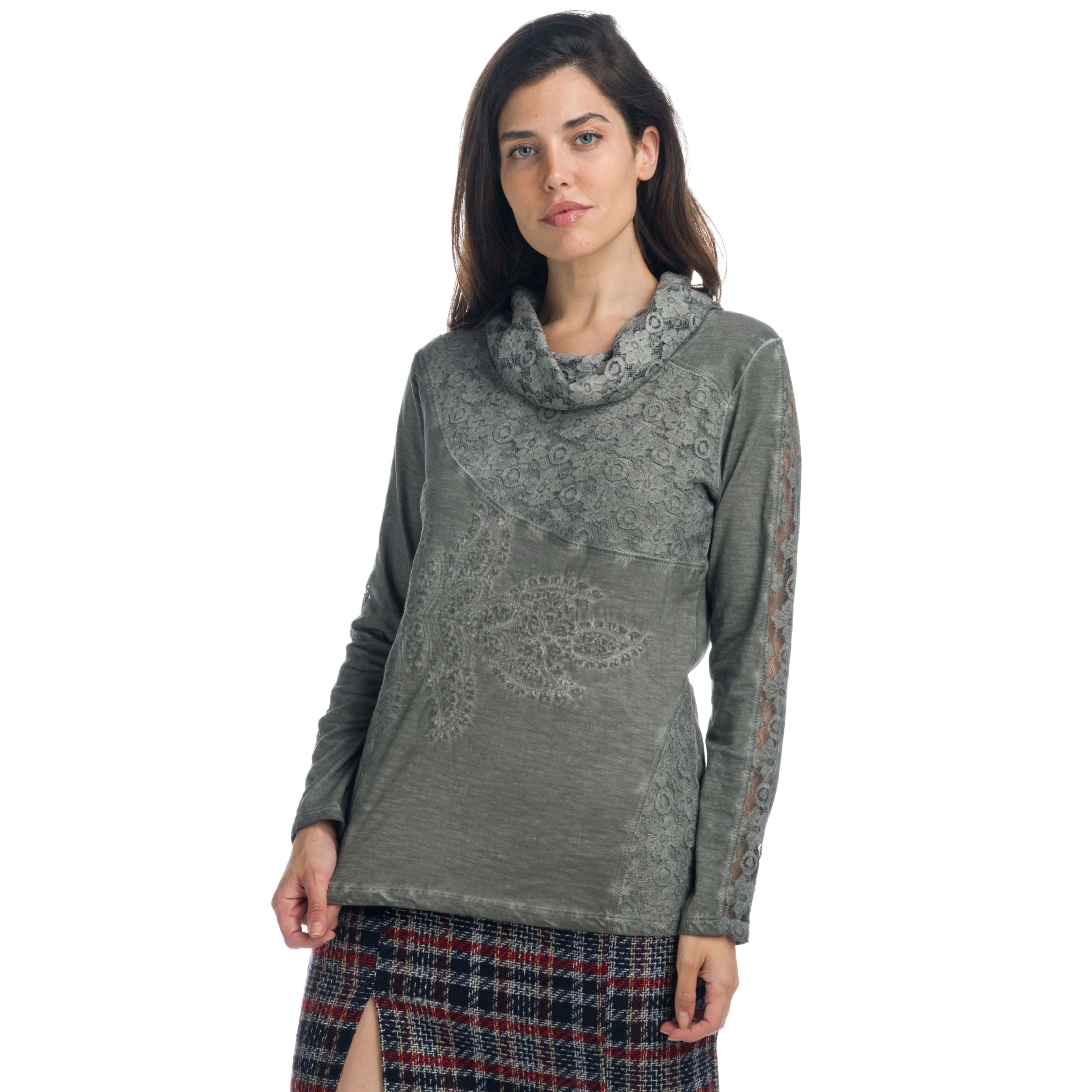 Camiseta Manga Larga Mujer con Encaje y Bordados Cuello Vuelto – Koroshi 1922ML63