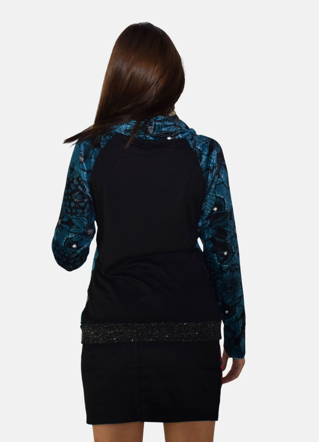 Camiseta Manga Larga Mujer Estampada Cuello Ajustable con Cordón y Lurex – Koroshi 1922ML64