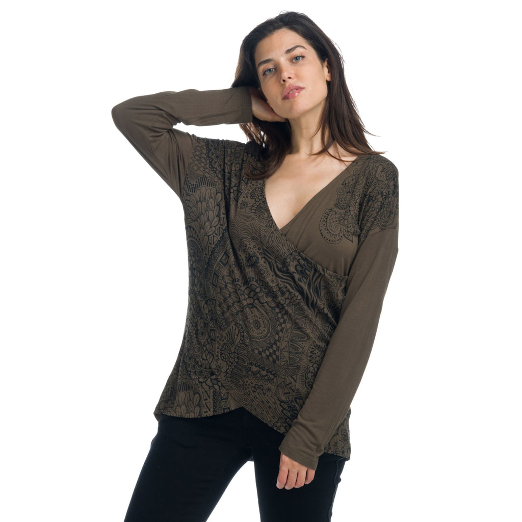 Camiseta Manga Larga Mujer Escote Pico Estampada – Koroshi 1922ML95