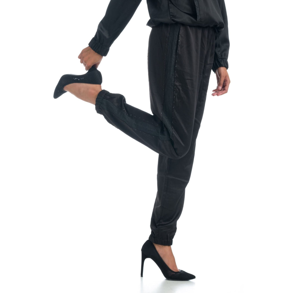 Pantalón Jogger de Satén Mujer con Brillantes Laterales – Koroshi Negro