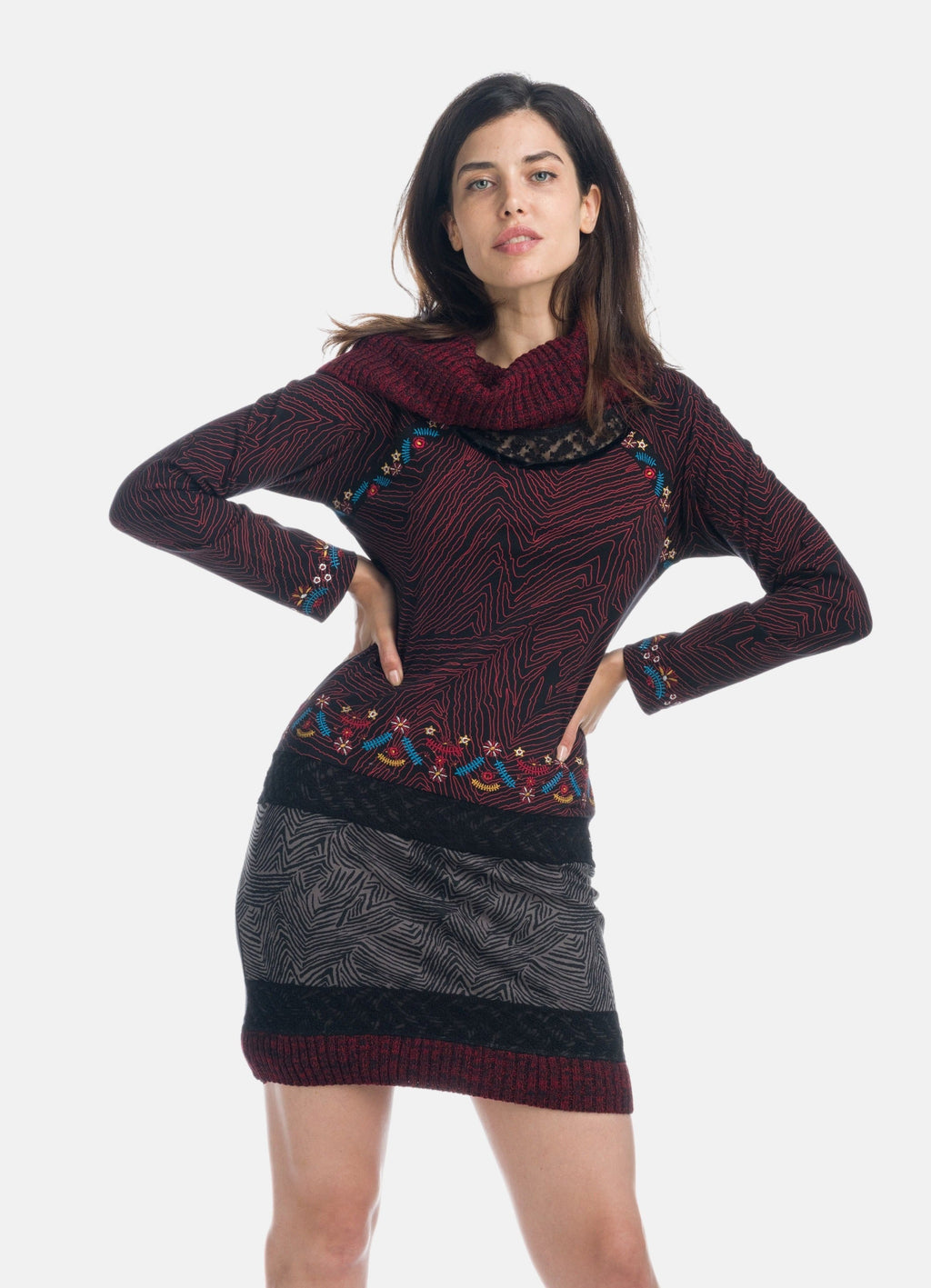 Vestido de Punto Mujer Cuello Vuelto con Bordados – Koroshi 1922VS06