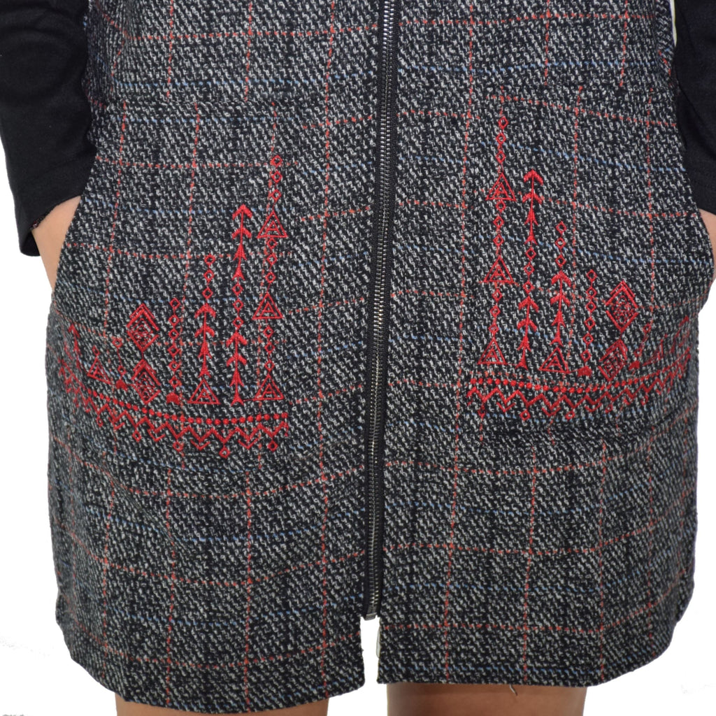 Vestido Pichi Tweed Mujer Bolsillos Bordados – Koroshi Negro
