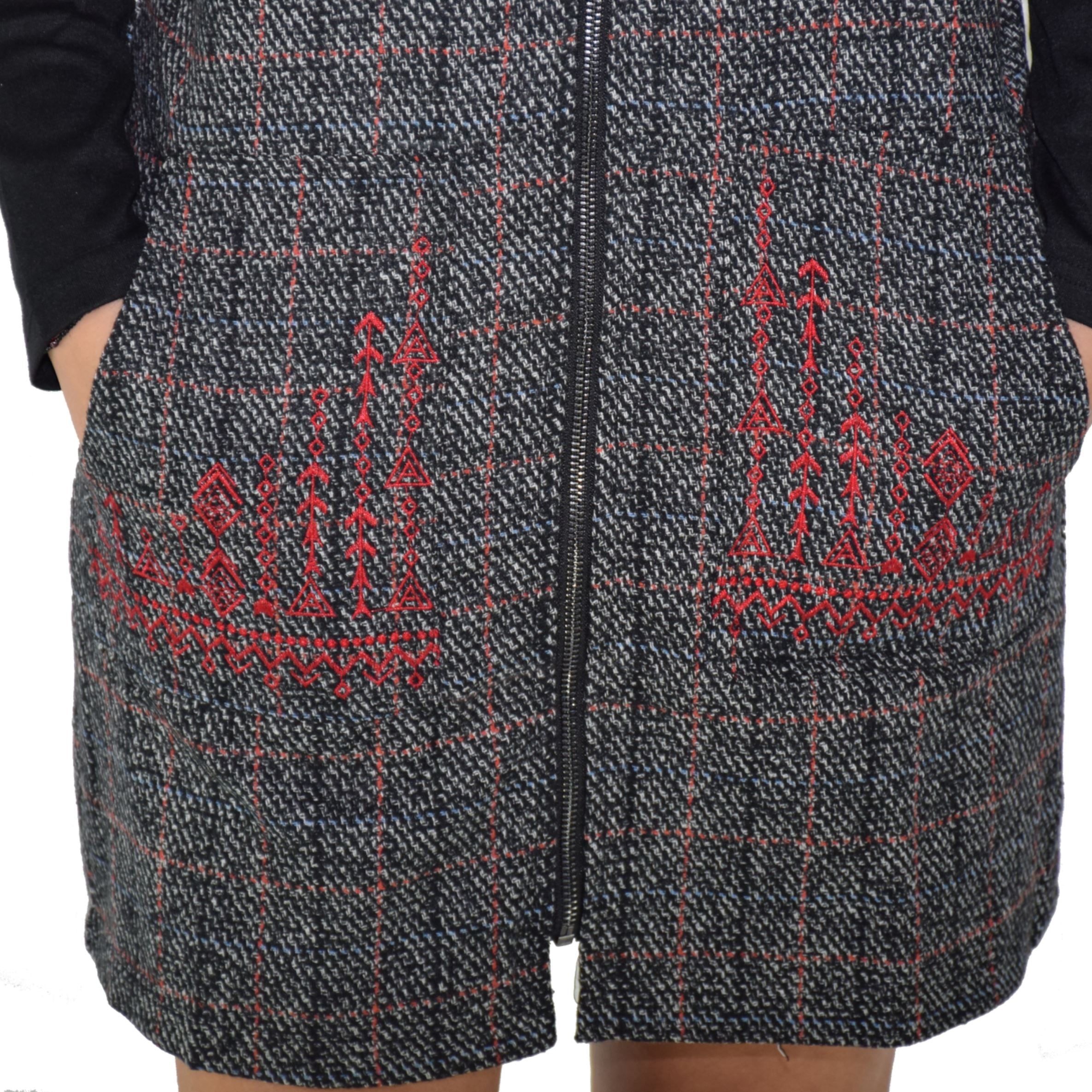 Vestido Pichi Tweed Mujer Bolsillos Bordados – Koroshi Negro