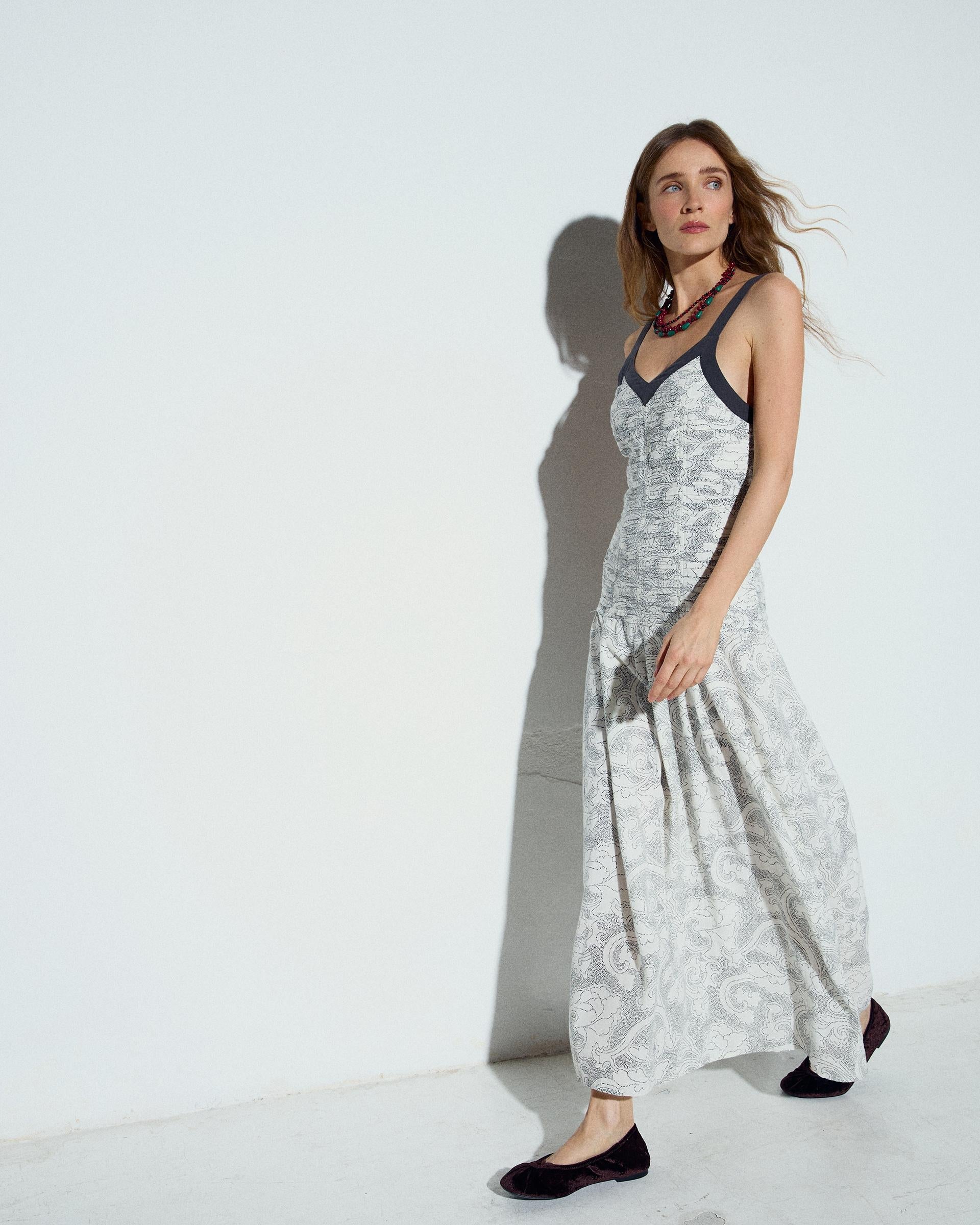 Vestido Fruncidos Estampado Floral Blanco