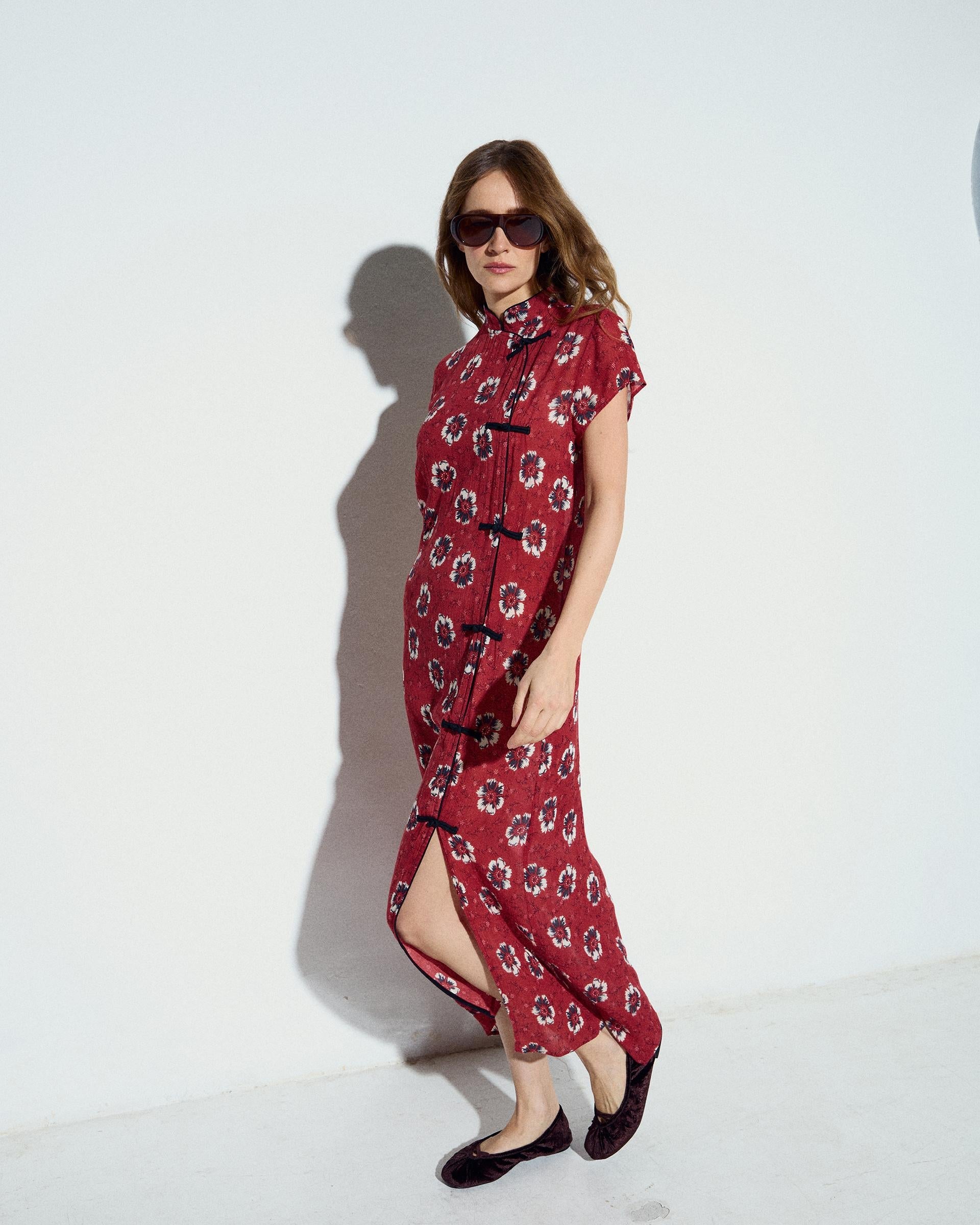 Vestido Alamares Estampado Floral Coral