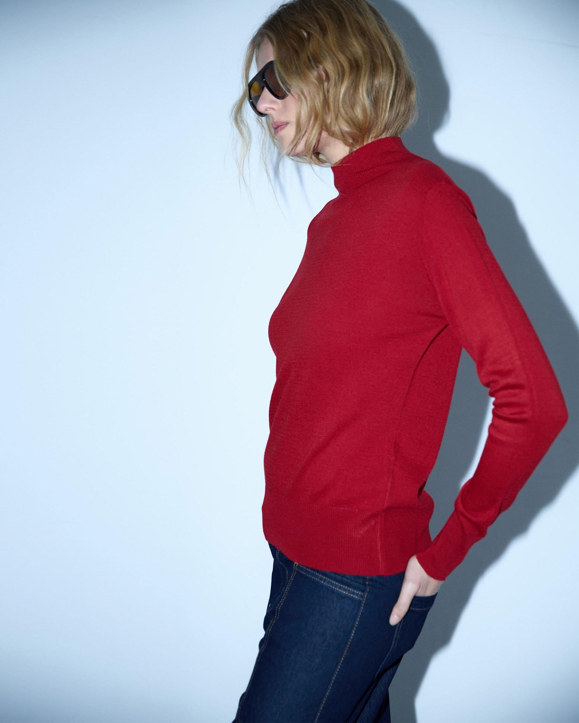 Jersey Punto Fino Cuello Alto Rojo